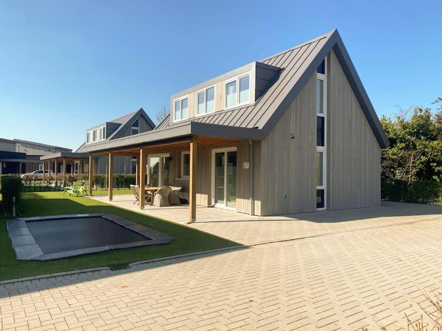 Luxe Villa Maroma Regal Aan Veerse Meer Met 4 Ebikes Gasbbq & Ev Laadpaal Kamperland Εξωτερικό φωτογραφία